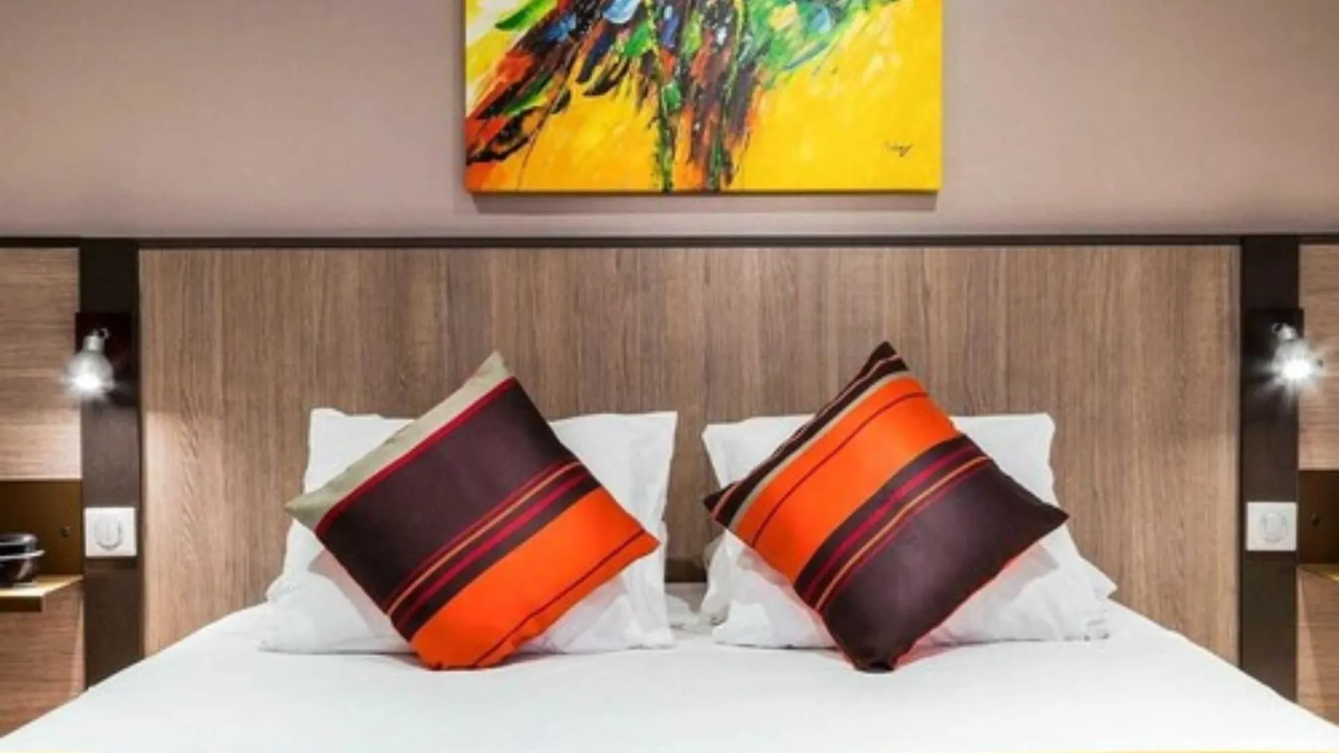 Comfort Suite Rive Gauche Lyon Centre Aparthotel
