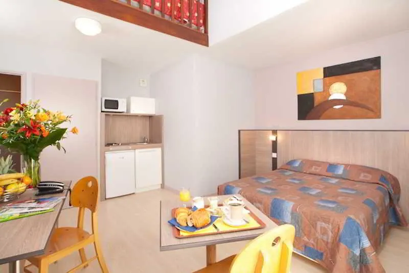 Comfort Suite Rive Gauche Lyon Centre Aparthotel