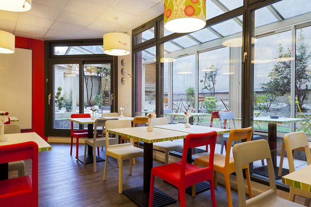 Comfort Suite Rive Gauche Lyon Centre 3*,